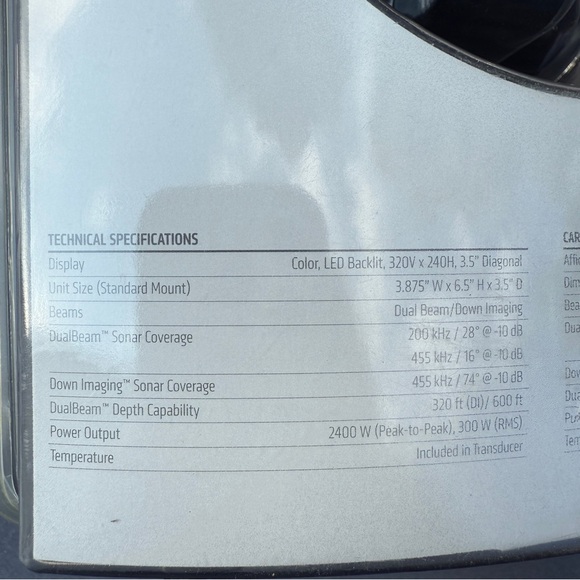 Humminbird PiranhaMax 197c DI Fish Finder - Picture 10 of 13